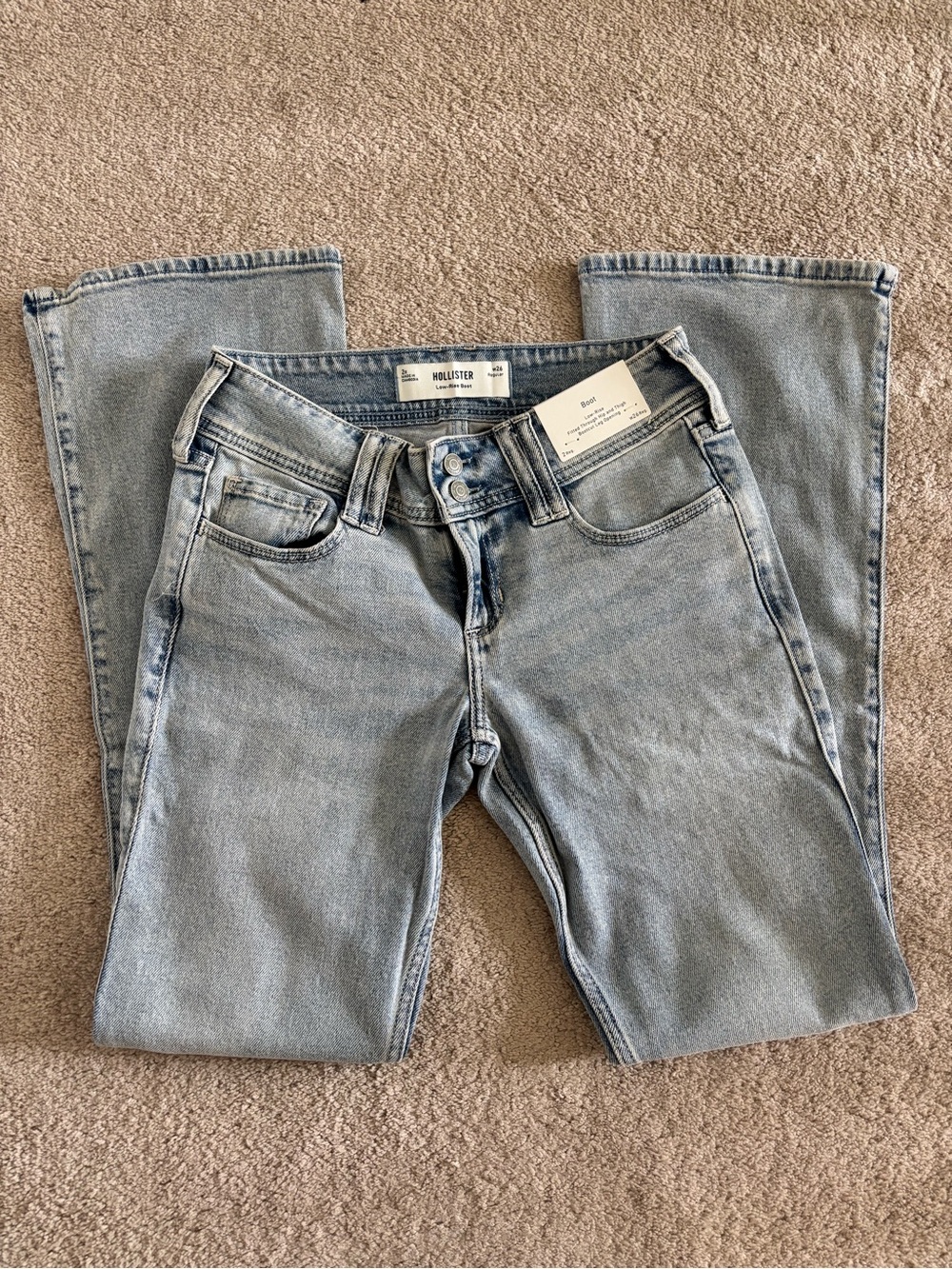 Hollister Light Wash low rise bootcut Women's Jeans size 2 short NWT